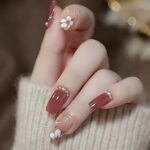 Gợi Ý Cách Tạo Dáng Chụp Ảnh Nail Độc Lạ